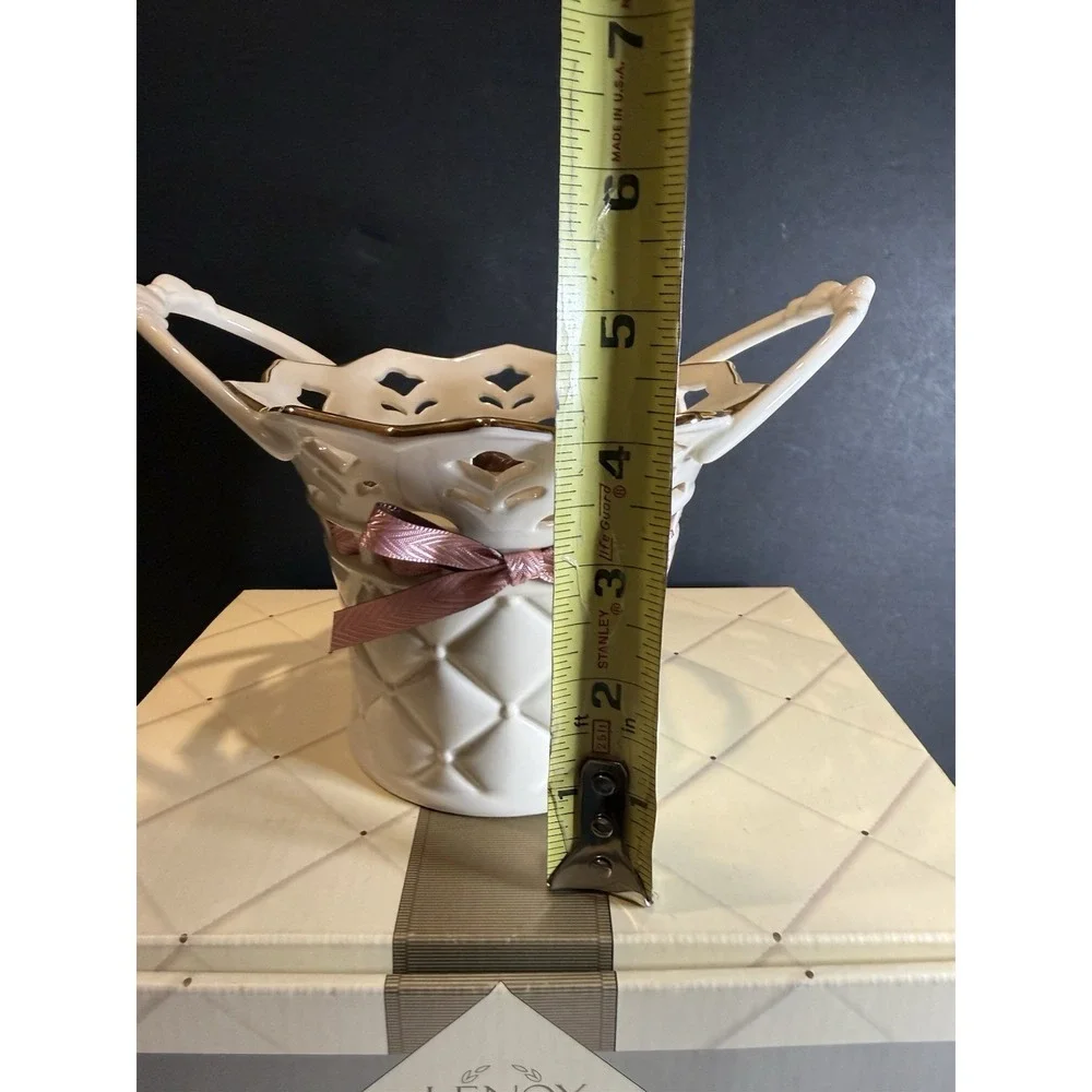 Lenox Tied With Love Bethany Basket 24K Gold Pink Ribbon Original Box